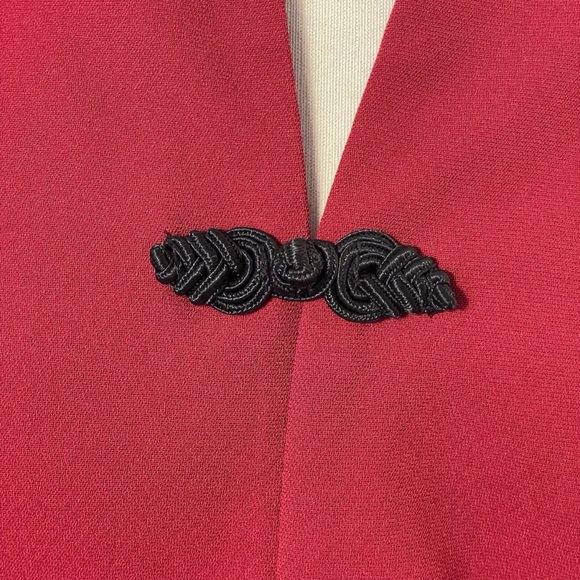 Zoey Women’s Red With Black Frog Toggle Closure Dressy Blazer Jacket Sz 10 - Picture 4 of 10